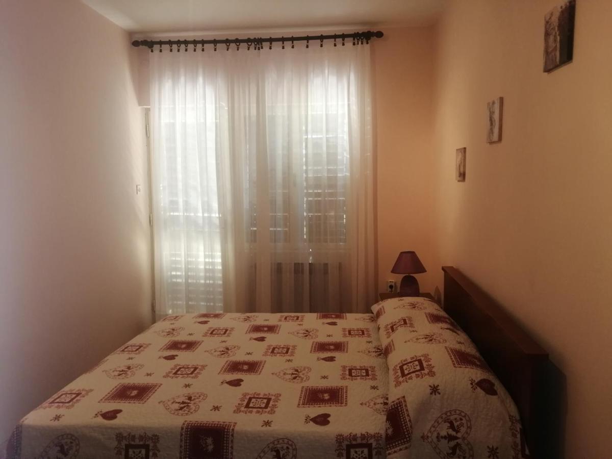 Apartment Vera, 80 M From The Sea Novigrad Istria Exterior foto
